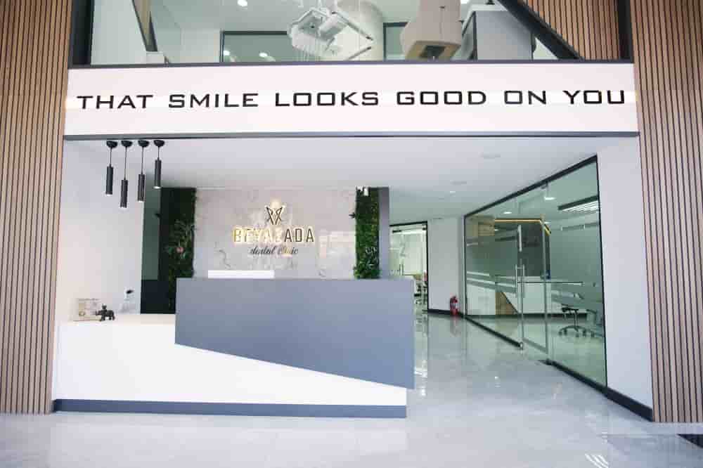 Beyaz Ada Dental Clinic en Antalya, Turkey Reseñas de pacientes reales Slider image 3