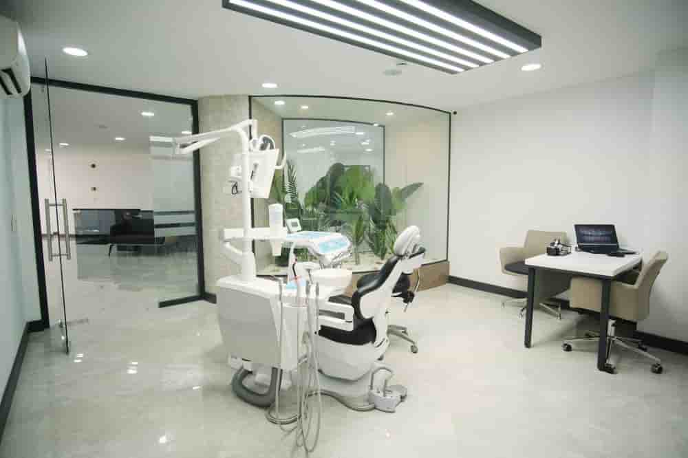 Beyaz Ada Dental Clinic en Antalya, Turkey Reseñas de pacientes reales Slider image 6