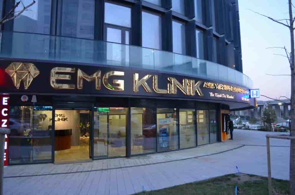 EMG KLiNiK Oral and Dental Health Clinic en Istanbul, Turkey Reseñas de pacientes reales Slider image 8