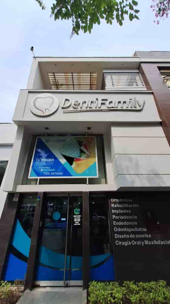 DENTIFAMILY in Bucaramanga, Colombia Reviews from Real Patients Slider image 1