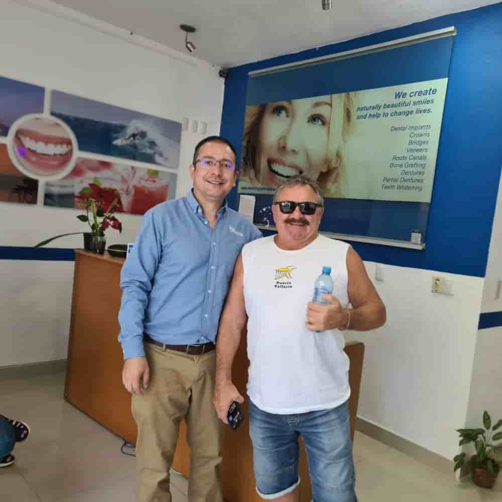 International Dental Center PV in Puerto Vallarta, Mexico Reviews from Real Patients Slider image 1