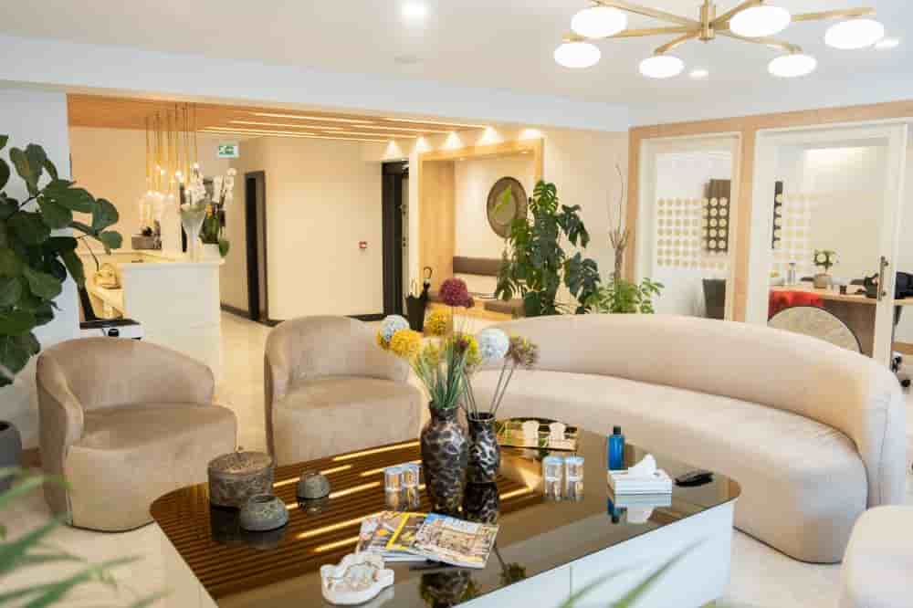 YEG Clinic en Istanbul, Turkey Reseñas de pacientes reales Slider image 1