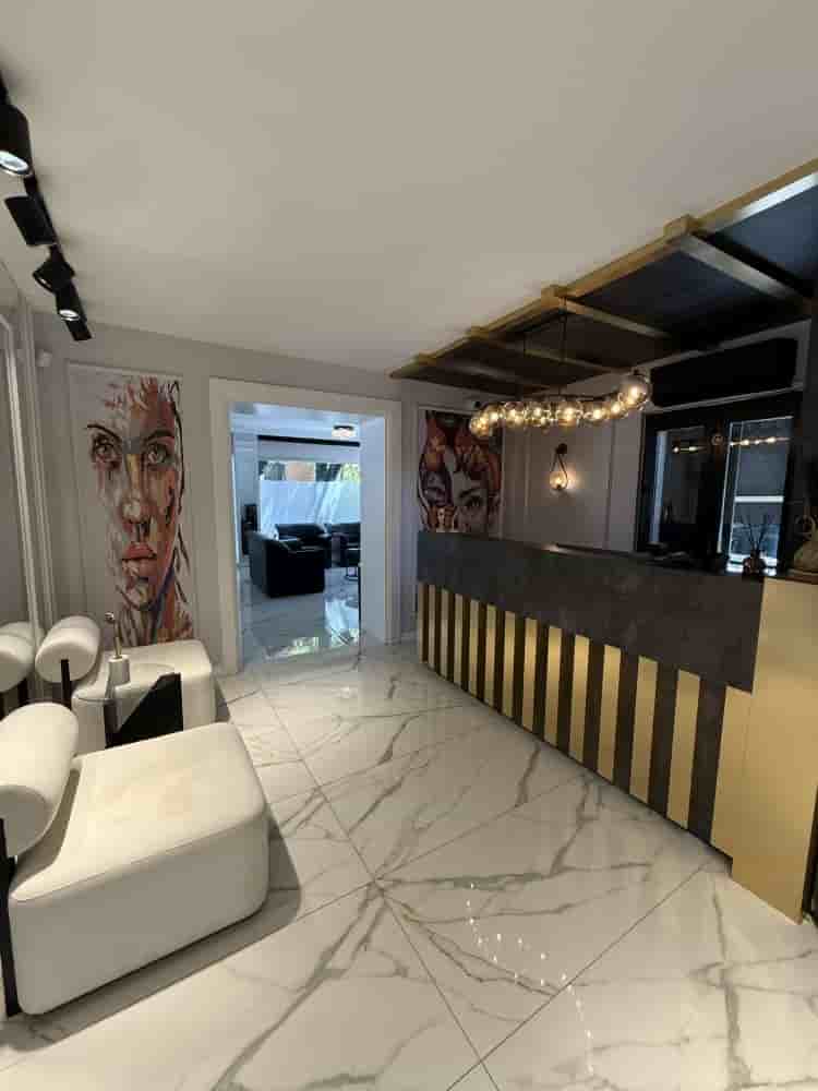 Dr. Nazli Korkmaz Clinic en Istanbul, Turkey Reseñas de pacientes reales Slider image 3