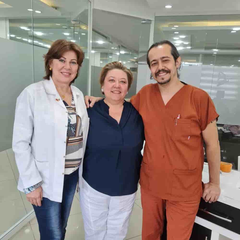 Prestij Dental Clinic en Antalya, Turkey Reseñas de pacientes reales Slider image 3