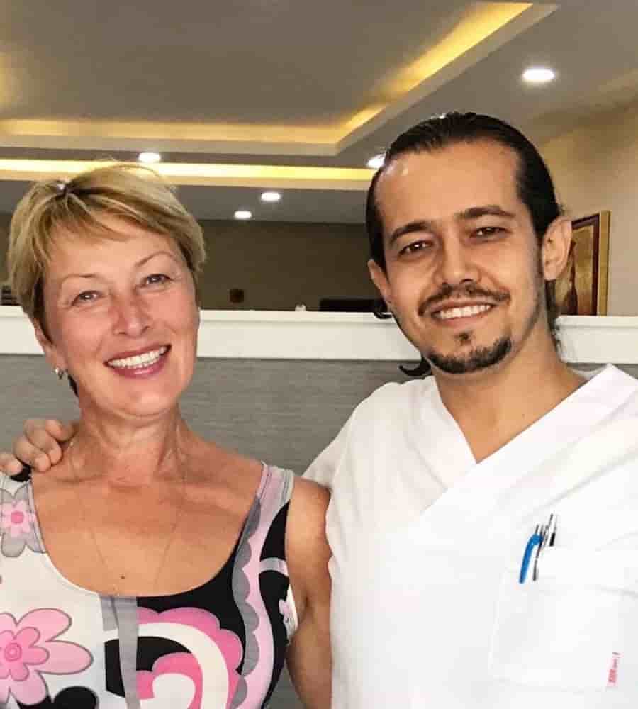 Prestij Dental Clinic en Antalya, Turkey Reseñas de pacientes reales Slider image 5