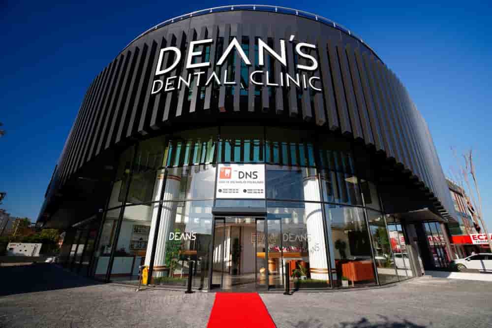 Dean's Dental Clinic en Antalya, Turkey Reseñas de pacientes reales Slider image 1