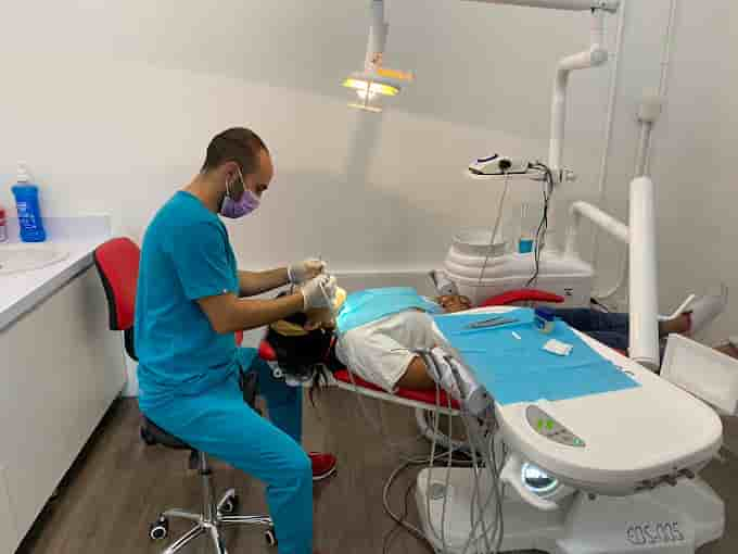 Unique Dental Clinic in Cancun, Mexico Reviews from Real Patients Slider image 6