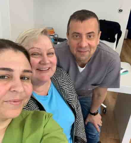 Dr. Erdal Kumkumoglu - Praktijk Istanbul en Istanbul, Turkey Reseñas de pacientes reales Slider image 6