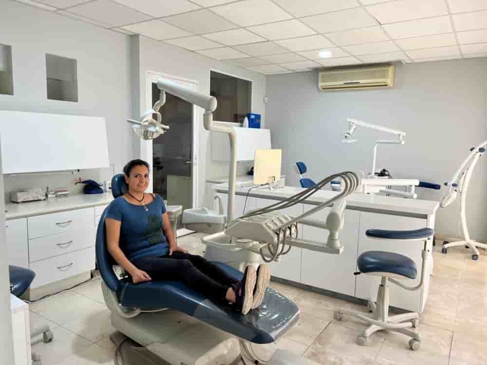 PV Smile - Dental Clinic Puerto Vallarta Mexico en Puerto Vallarta, Mexico Reseñas de pacientes reales Slider image 3