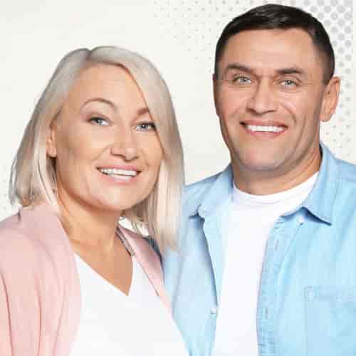 Paquete de implantes dentales All on 6 en Estambul en DentSpa con restauración completa de coronas