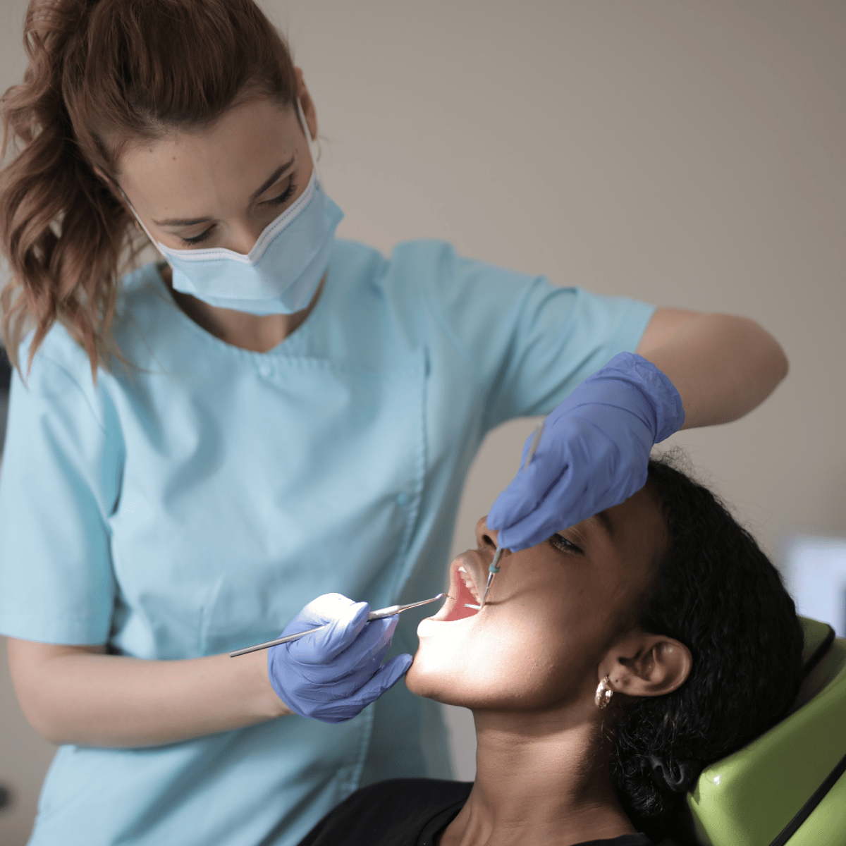 Por qué Costa Rica es un destino destacado para implantes dentales en Norteamérica