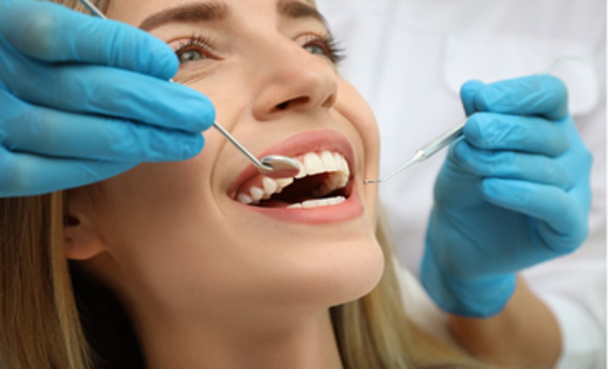 Experiencia dental de una mujer de Colorado en Costa Rica