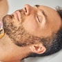 Paquete de trasplante de barba: hasta 500 injertos thumbnail